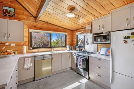 Photo of property in 33 Aotea Crescent, Gore, 9710