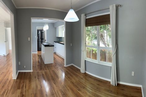 Photo of property in 7 Orinda Close, Botany Downs, Auckland, 2010