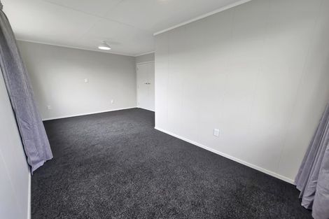 Photo of property in 4 Duckworth Crescent, Greenmeadows, Napier, 4112