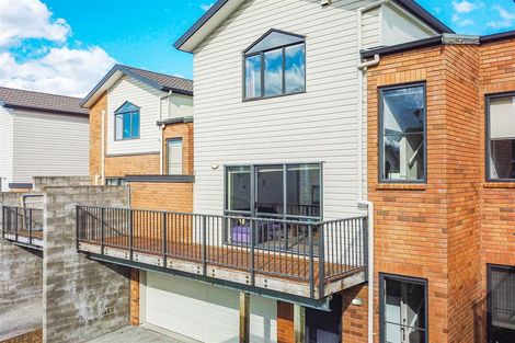 Photo of property in St Claire Village, 20/172 Mcleod Road, Te Atatu South, Auckland, 0610