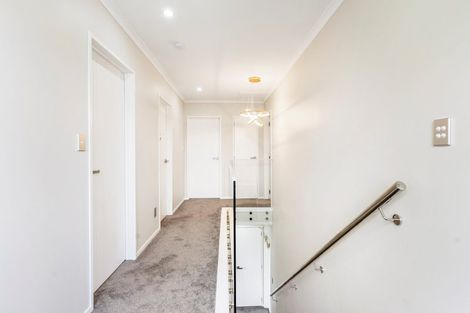 Photo of property in 41 Scotts Road, Manurewa East, Auckland, 2102