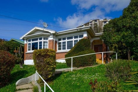 Photo of property in 76 Forbury Road, Saint Clair, Dunedin, 9012
