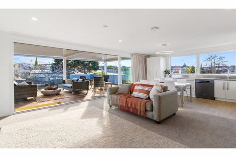 Photo of property in 1 Cardiff Street, Marchwiel, Timaru, 7910