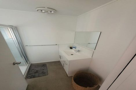 Photo of property in 10 Orangewood Drive, Northpark, Auckland, 2013