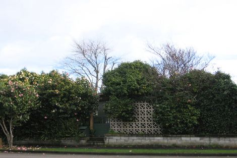 Photo of property in 1 Seaton Court, Hokowhitu, Palmerston North, 4410