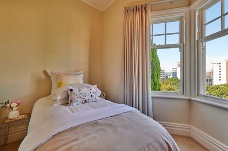 Photo of property in 57 Bolton Street, Kelburn, Wellington, 6012