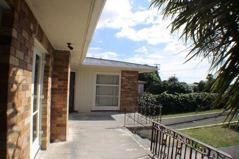 Photo of property in 41 Clevedon Road, Papakura, 2110
