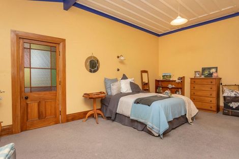 Photo of property in 3 Gordon Street, Dannevirke, 4930