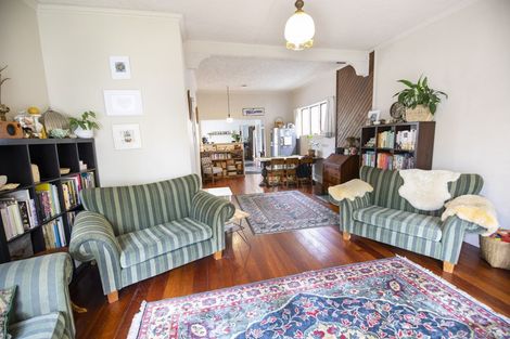 Photo of property in 27 Carnell Street, Napier South, Napier, 4110