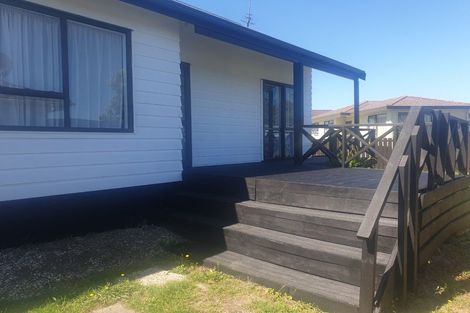 Photo of property in 37 Childers Road, Ranui, Auckland, 0612