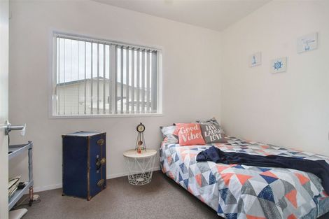 Photo of property in 92 Wharf Road, Clarks Beach, Pukekohe, 2679