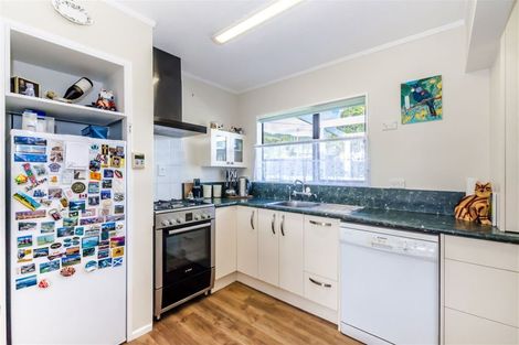 Photo of property in 62 Ruapehu Street, Paraparaumu, 5032