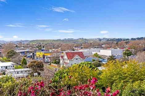 Photo of property in 44 College Street, College Estate, Whanganui, 4500
