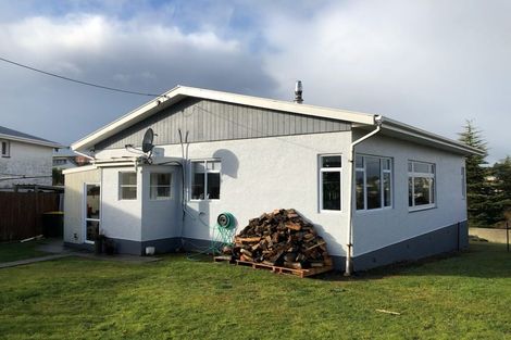 Photo of property in 1 Mcneil Street, Balclutha, 9230