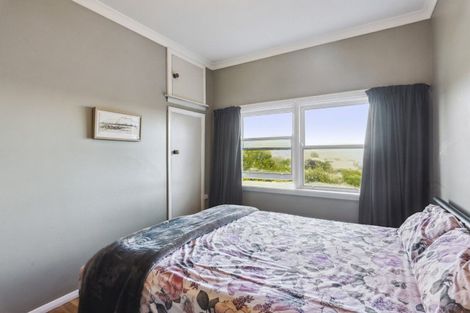 Photo of property in 24 Read Street, Levin, 5510