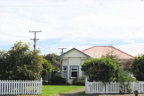Photo of property in 22 Cambridge Street, Gonville, Whanganui, 4501