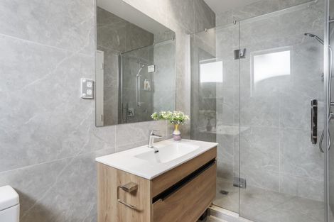 Photo of property in 25 Ahorangi Road, Silverdale, 0932