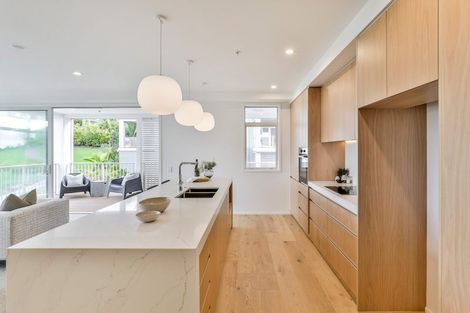 Photo of property in 125 Hibiscus Drive, Orewa, 0931