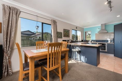 Photo of property in 5 Lisa Place, Brookfield, Tauranga, 3110