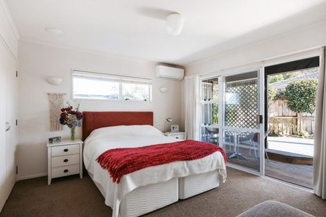 Photo of property in 125 Welcome Bay Road, Welcome Bay, Tauranga, 3112