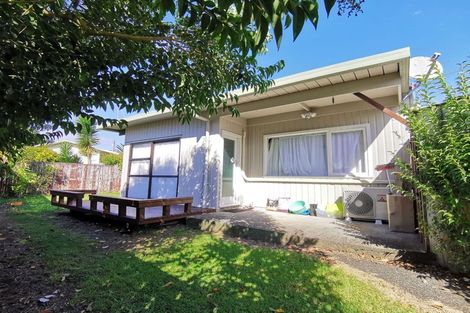 Photo of property in 3/39 Rathgar Road, Henderson, Auckland, 0610