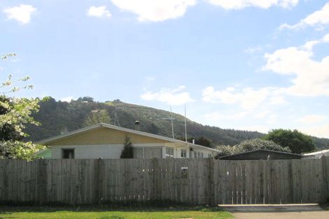 Photo of property in 1 Cherrywood Place, Western Heights, Rotorua, 3015