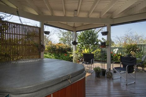 Photo of property in 7a Ridgemount Terrace, Welcome Bay, Tauranga, 3112