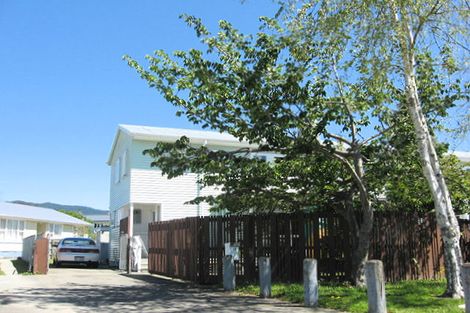 Photo of property in 11-17 Orchard Street, Stoke, Nelson, 7011