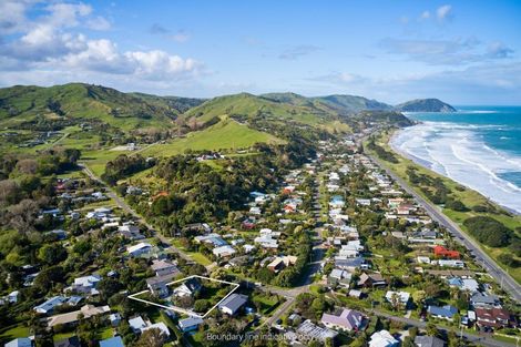 Photo of property in 12 Lysnar Street, Okitu, Gisborne, 4010