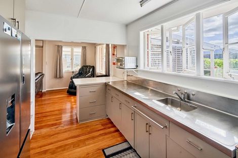 Photo of property in 90 Pine Avenue, Ebdentown, Upper Hutt, 5018