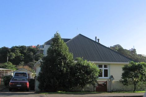 Photo of property in 5 Cluny Road, Plimmerton, Porirua, 5026