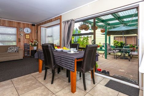 Photo of property in 216 Given Avenue, Whangamata, 3620