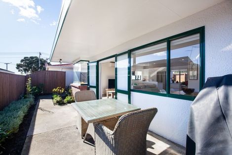 Photo of property in 4a Vogel Street, Fitzroy, New Plymouth, 4312