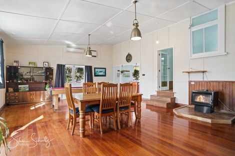 Photo of property in 12 Franklin Road, Paparoa, 0571