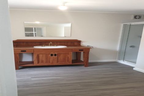 Photo of property in 19 Main Street, Hospital Hill, Napier, 4110