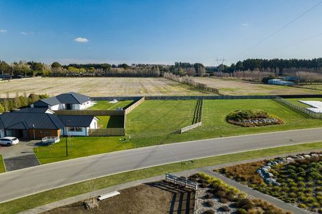 Photo of property in 44 Kingsdowne Drive, West Melton, 7618