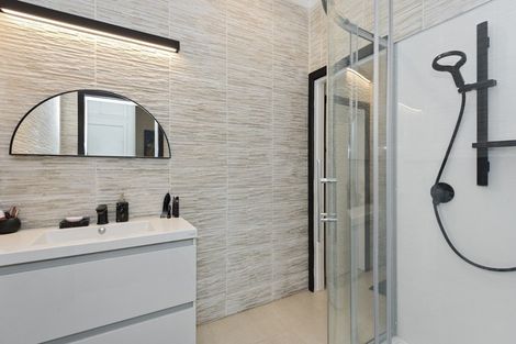 Photo of property in 9 Alison Street, Hamilton Lake, Hamilton, 3204