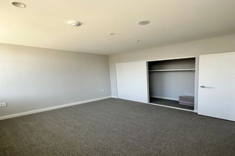 Photo of property in Unit 106,l1, 106/14 Laings Road, Hutt Central, Lower Hutt, 5010