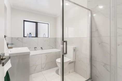 Photo of property in 33 Koroheke Road, Takanini, 2110