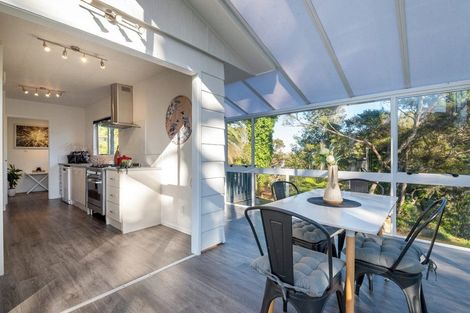 Photo of property in 7 Hotspur Place, Bayview, Auckland, 0629