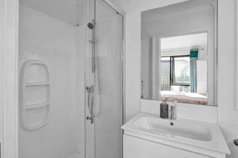 Photo of property in 9c Desmond Place, Bell Block, New Plymouth, 4312