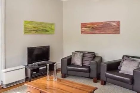 Photo of property in 1/15 Emerson Street, Berhampore, Wellington, 6023