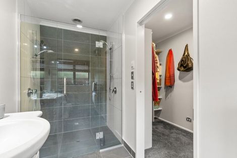 Photo of property in 6 Nimmo Avenue, Waikanae, 5036