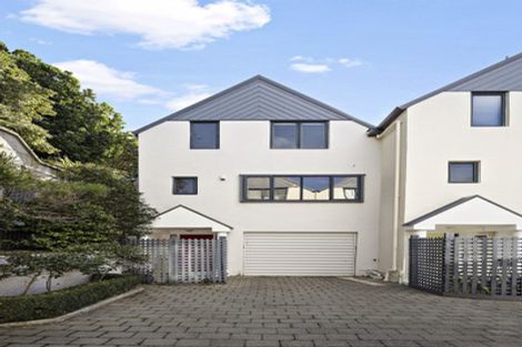 Photo of property in 8/14 Harriett Street, Thorndon, Wellington, 6011