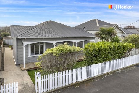 Photo of property in 77 Albert Street, Saint Clair, Dunedin, 9012