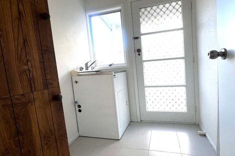 Photo of property in 11 Tyndrum Place, Highland Park, Auckland, 2010