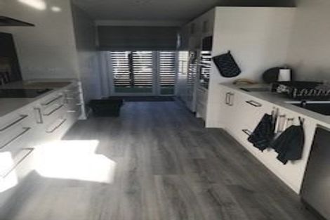 Photo of property in 52 Noumea Drive, Rangatira Park, Taupo, 3330