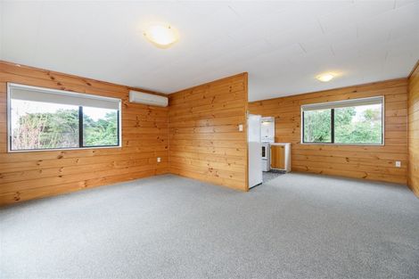 Photo of property in 1/57 Cliff View Drive, Green Bay, Auckland, 0604