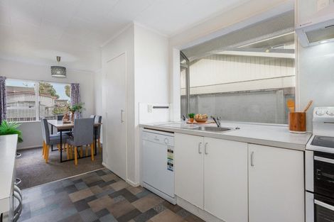 Photo of property in 2 Pascoe Avenue, Paremata, Porirua, 5026