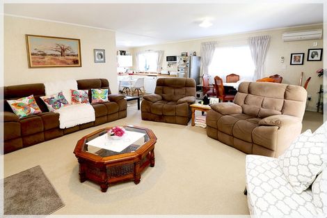 Photo of property in 18a Johnston Street, Foxton, 4814